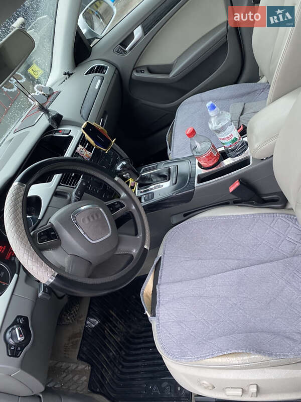 Седан Audi A4 2009 в Тернополе