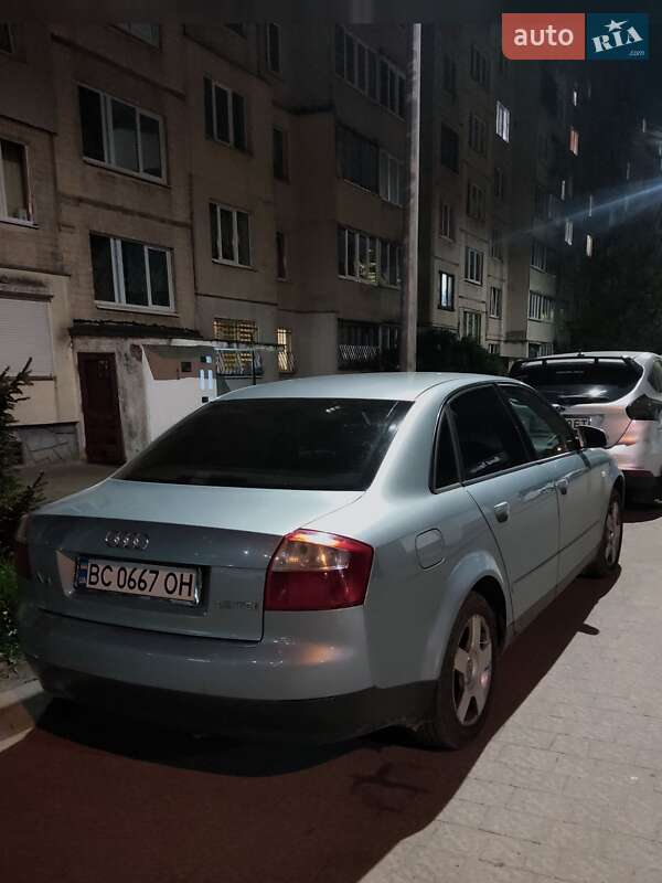 Седан Audi A4 2002 в Львове