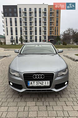 Седан Audi A4 2009 в Шептицькому