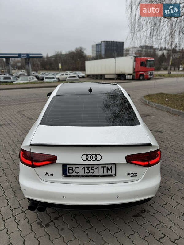 Седан Audi A4 2013 в Рогатине
