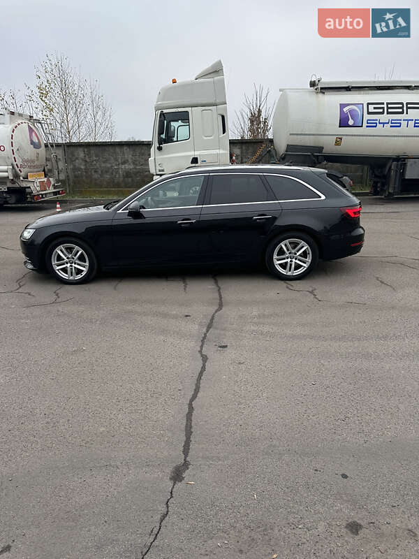 Универсал Audi A4 2018 в Шептицькому