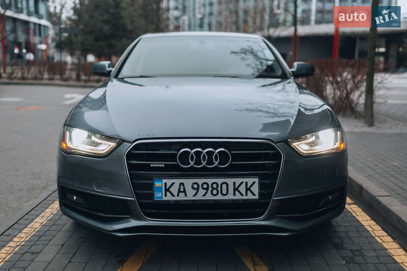 Седан Audi A4 2013 в Киеве
