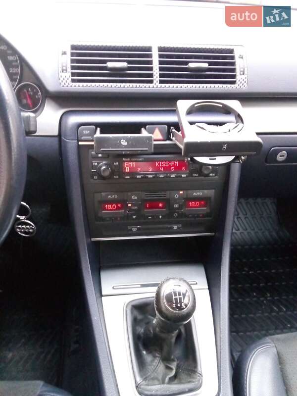 Седан Audi A4 2003 в Харкові