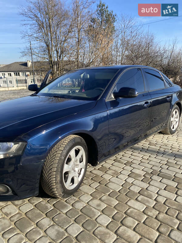 Седан Audi A4 2011 в Новояворовске фото 6 Седан Audi A4 2011 в Новояворовске