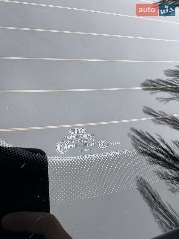 Седан Audi A4 2012 в Вишневом