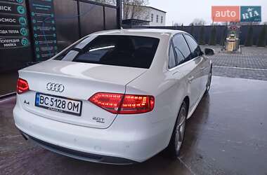 Седан Audi A4 2011 в Звягеле