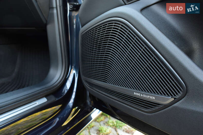 Седан Audi A4 2018 в Харькове