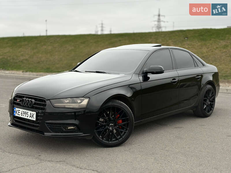 Седан Audi A4 2013 в Днепре