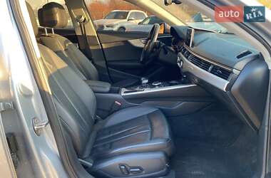 Седан Audi A4 2015 в Львове