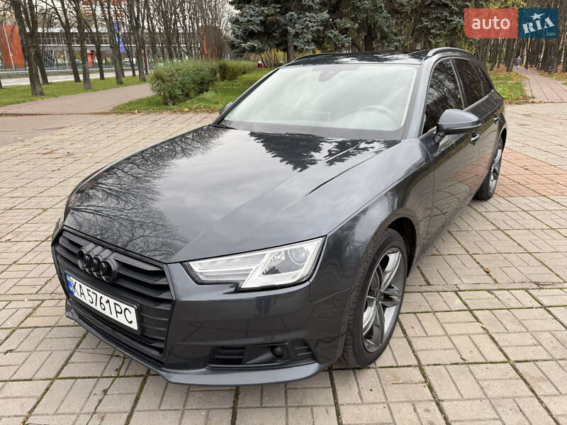 Универсал Audi A4 2016 в Киеве