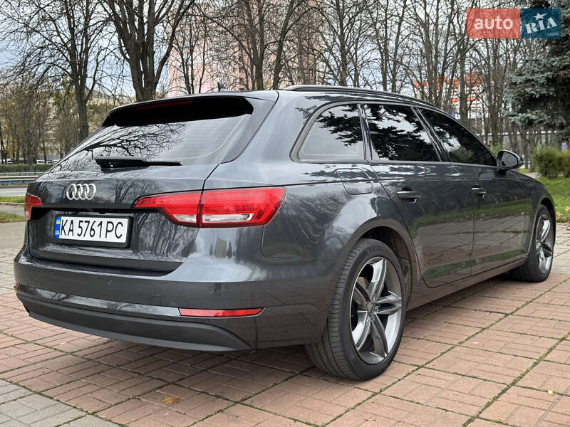 Универсал Audi A4 2016 в Киеве