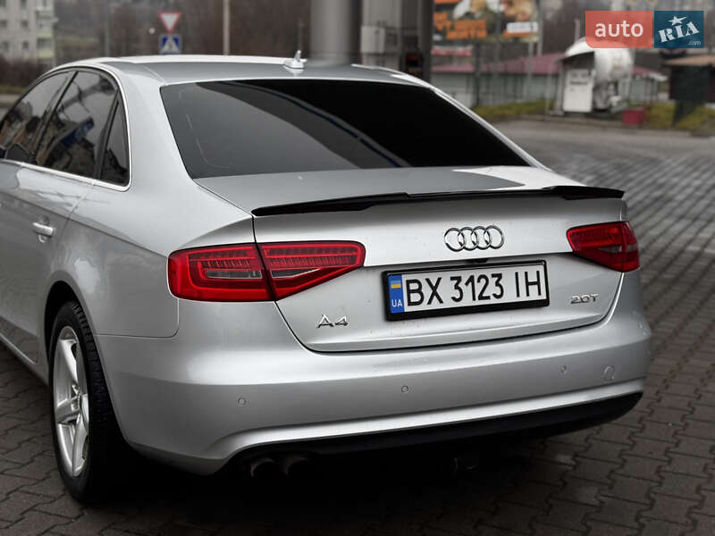 Седан Audi A4 2013 в Хмельницком