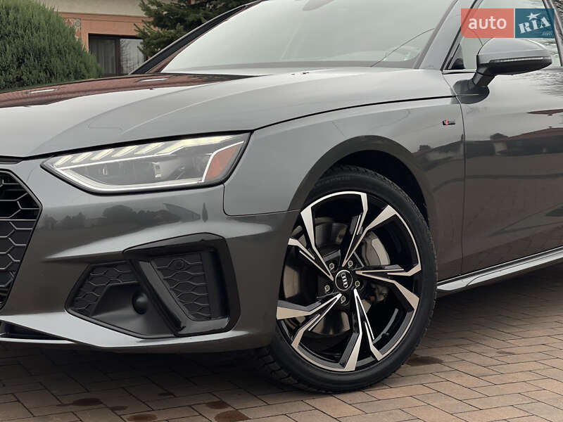 Седан Audi A4 2020 в Ивано-Франковске