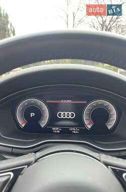 Седан Audi A4 2020 в Ивано-Франковске