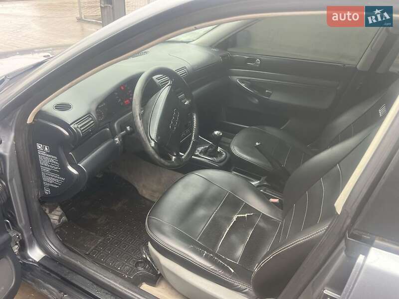 Седан Audi A4 1995 в Красилове фото 5 Седан Audi A4 1995 в Красилове