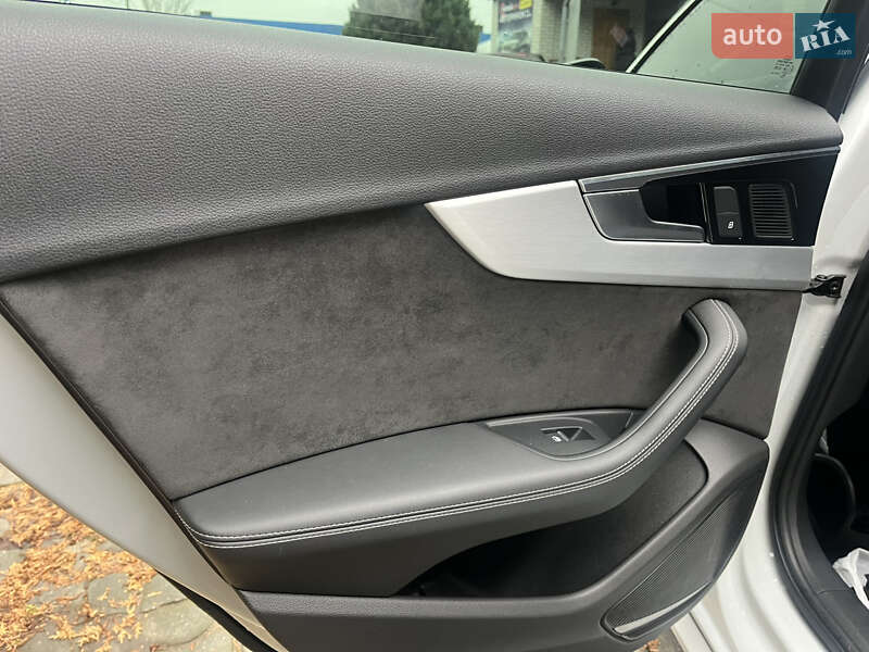 Седан Audi A4 2019 в Белой Церкви