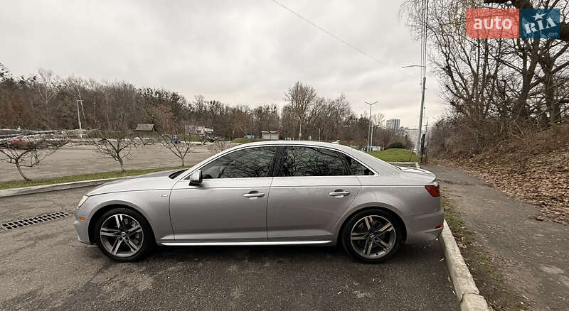 Седан Audi A4 2017 в Киеве