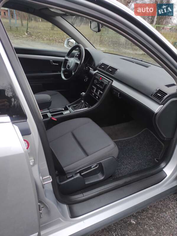 Седан Audi A4 2002 в Харькове