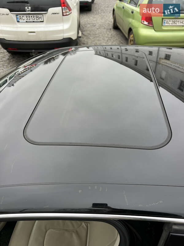 Седан Audi A4 2010 в Луцке