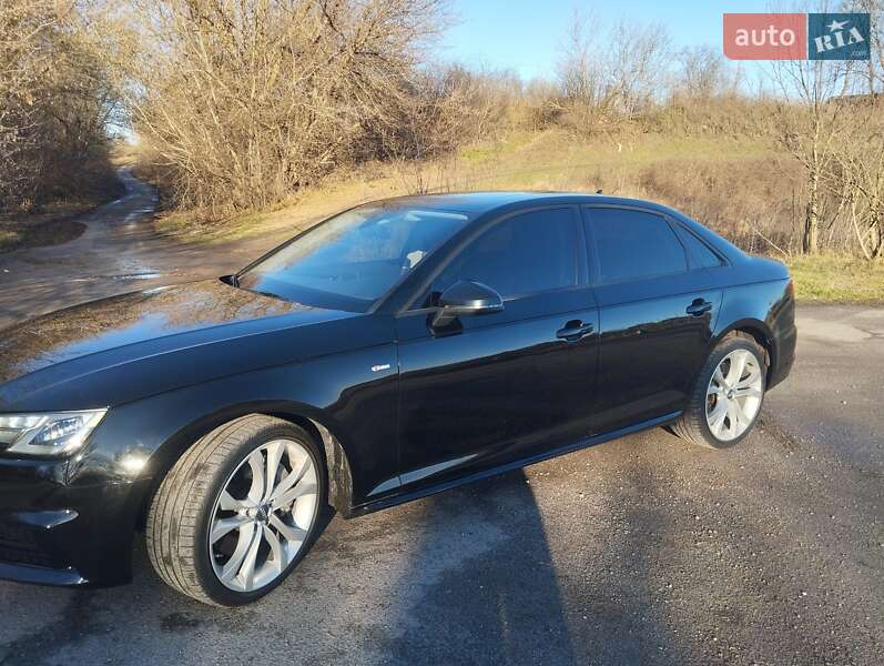 Седан Audi A4 2018 в Белой Церкви