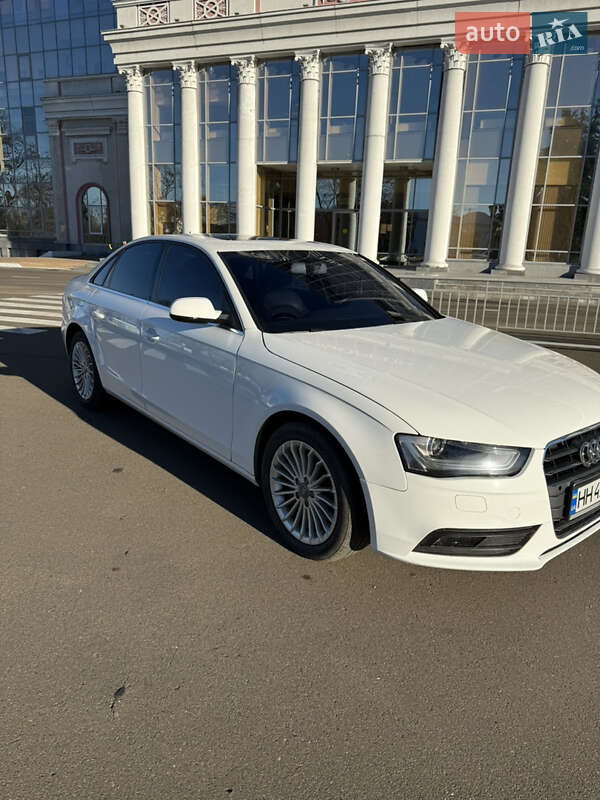 Седан Audi A4 2013 в Одессе фото 3 Седан Audi A4 2013 в Одессе