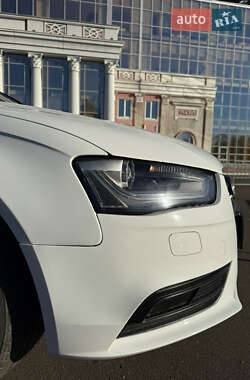 Седан Audi A4 2013 в Одессе