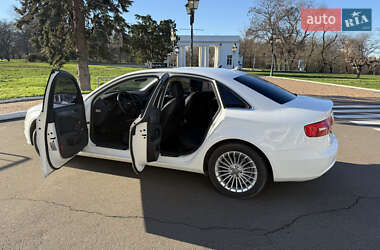 Седан Audi A4 2013 в Одессе