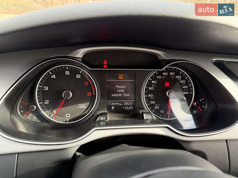 Седан Audi A4 2015 в Звягеле