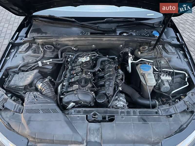 Седан Audi A4 2012 в Киеве