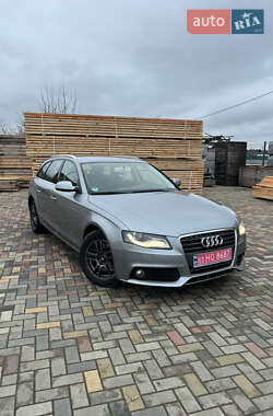 Универсал Audi A4 2010 в Луцке