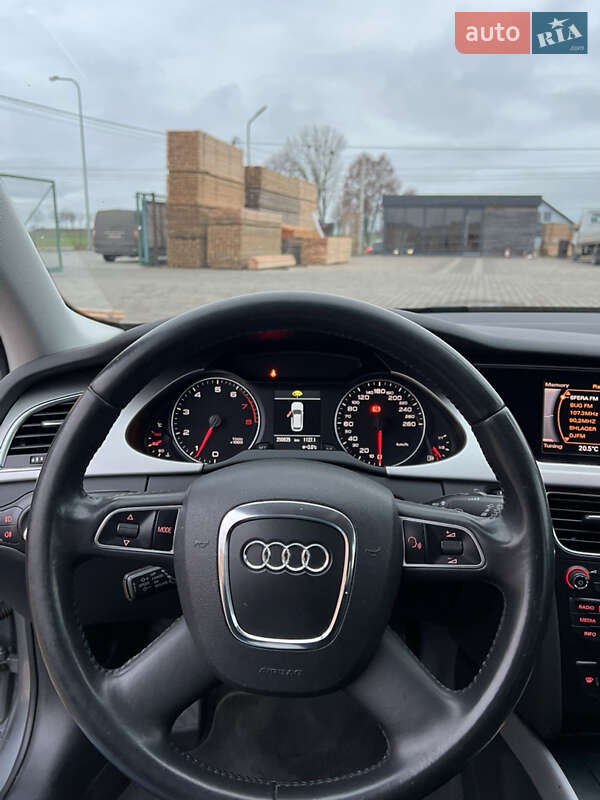 Универсал Audi A4 2010 в Луцке