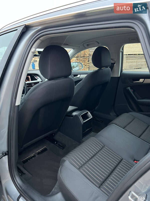 Универсал Audi A4 2010 в Луцке