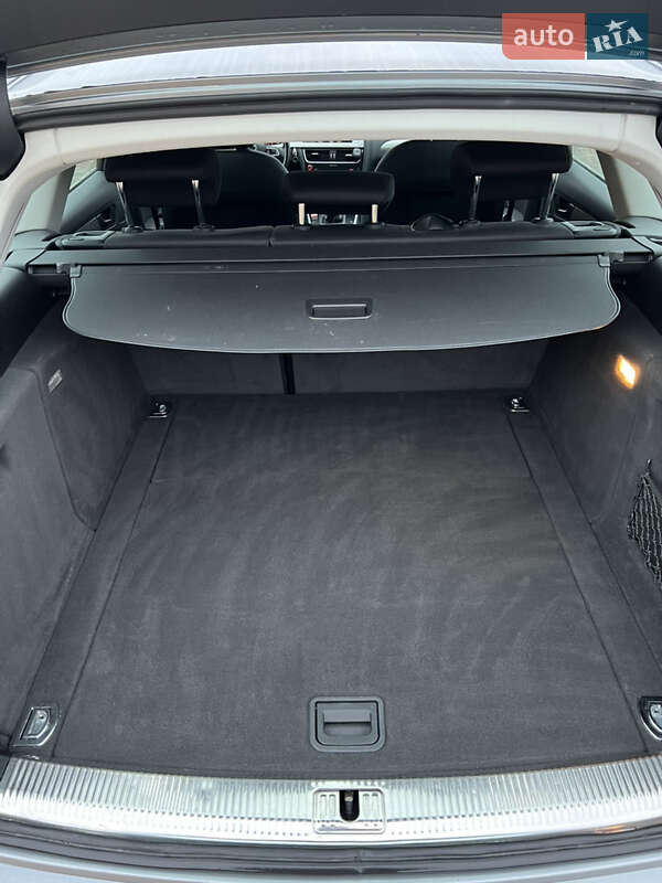 Универсал Audi A4 2010 в Луцке