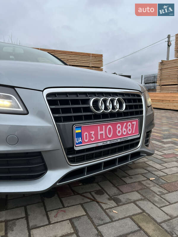 Универсал Audi A4 2010 в Луцке