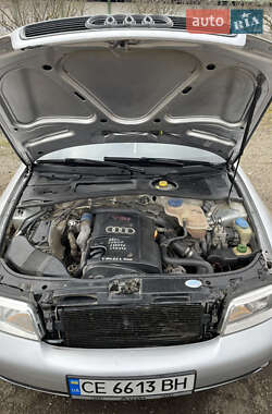 Седан Audi A4 1999 в Глыбокой