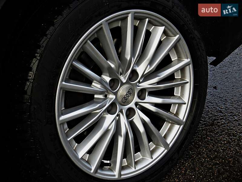 Универсал Audi A4 2018 в Черкассах