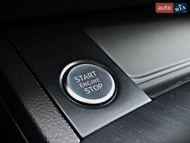 Универсал Audi A4 2018 в Черкассах