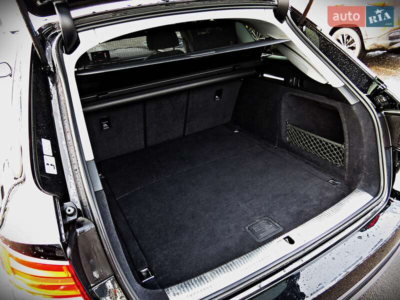 Универсал Audi A4 2018 в Черкассах