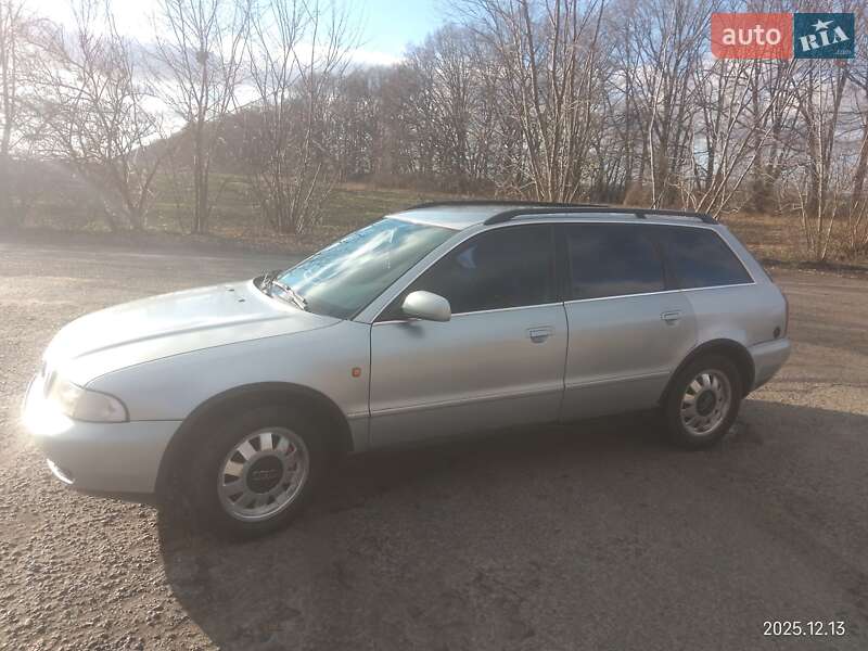 Универсал Audi A4 1998 в Киеве фото 10 Универсал Audi A4 1998 в Киеве