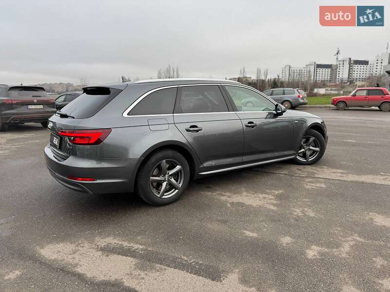 Универсал Audi A4 2018 в Кривом Роге