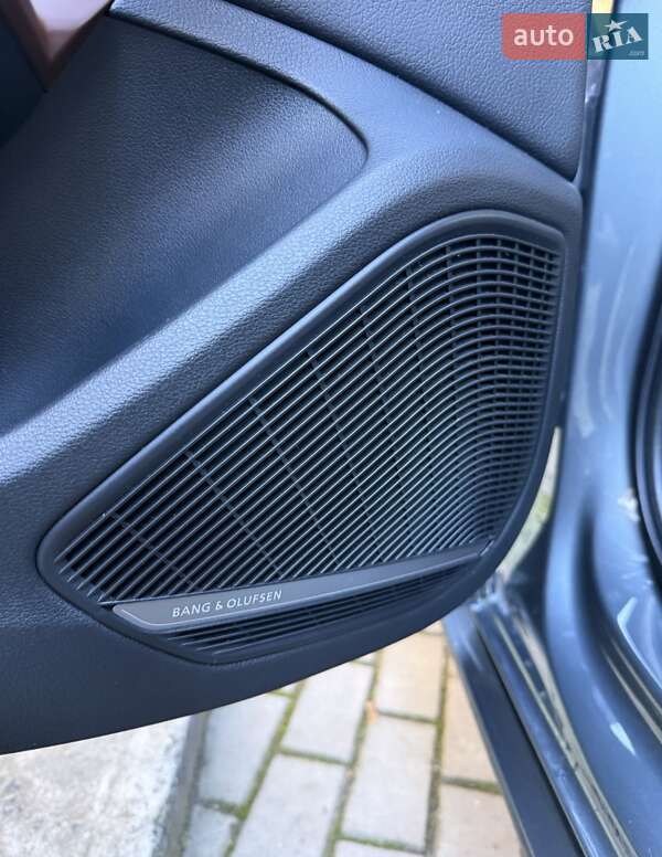 Седан Audi A4 2016 в Тернополе