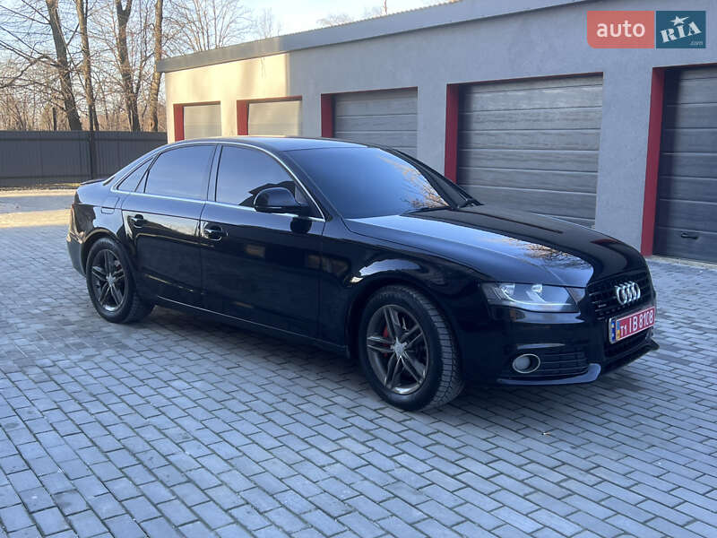 Седан Audi A4 2009 в Чорткове
