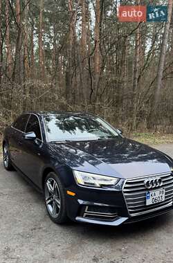 Седан Audi A4 2018 в Киеве