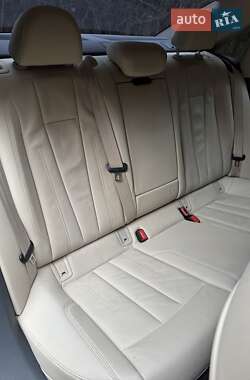 Седан Audi A4 2018 в Киеве
