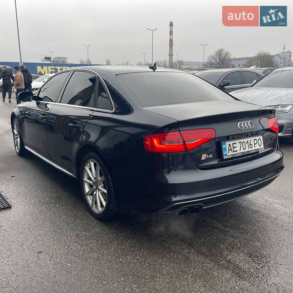 Седан Audi A4 2014 в Днепре фото 4 Седан Audi A4 2014 в Днепре