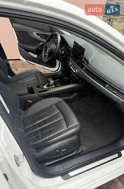 Седан Audi A4 2020 в Киеве