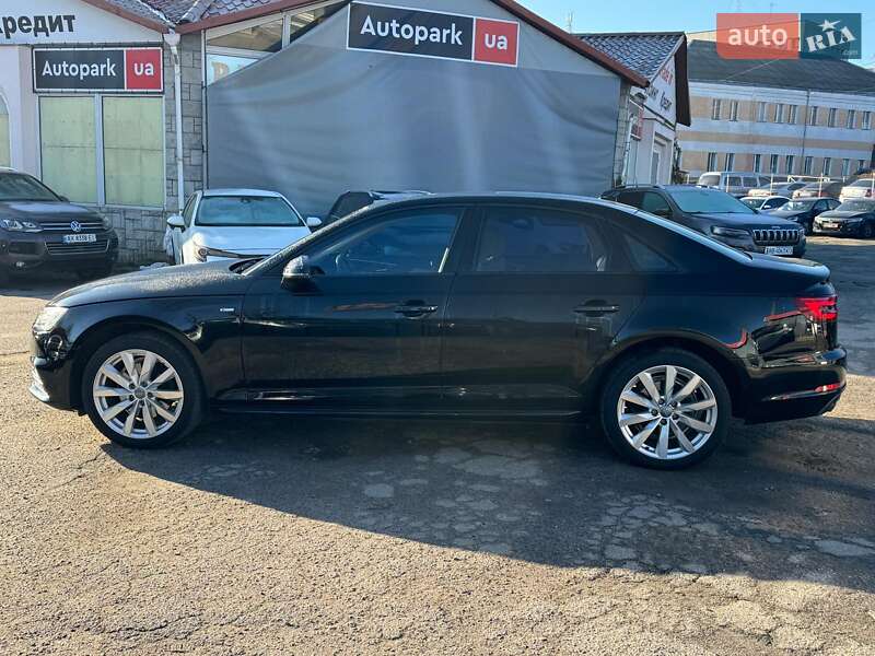 Седан Audi A4 2018 в Виннице