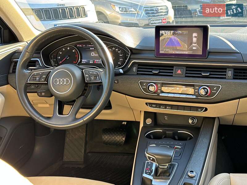 Седан Audi A4 2018 в Виннице
