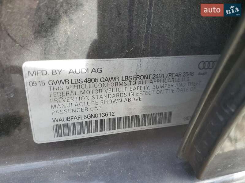 Седан Audi A4 2015 в Дніпрі