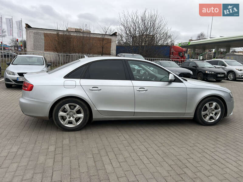 Седан Audi A4 2009 в Киеве